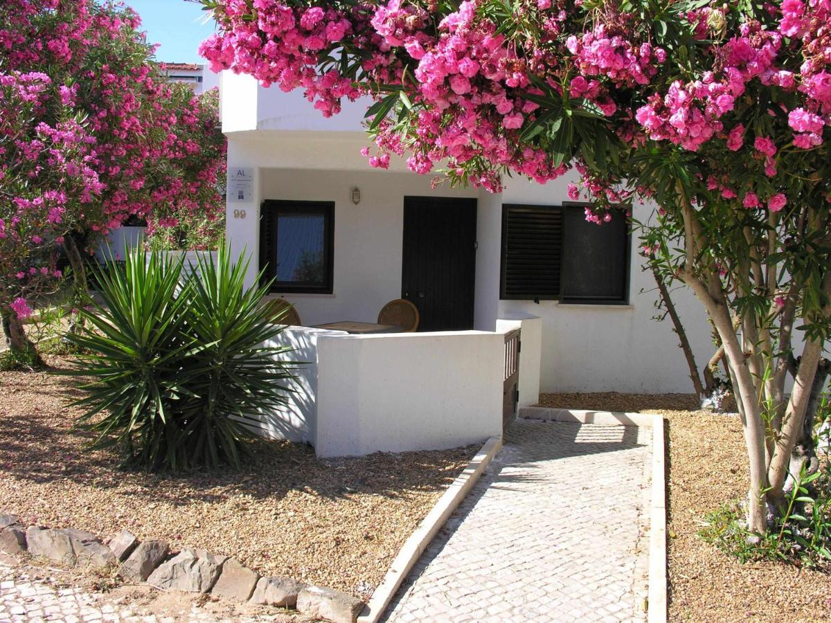 Retur Algarve House